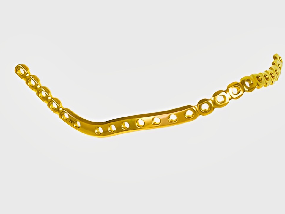 Placa anatómica de bloqueo para reconstrucción maxilofacial